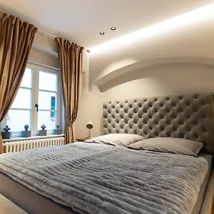  Apartment Traumhafte Und Hochwertige Stadtwohnung Im Zentrum Augsburgs Deutschland