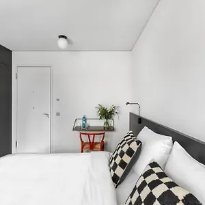Numa Savi 4*, Berlín Alemania