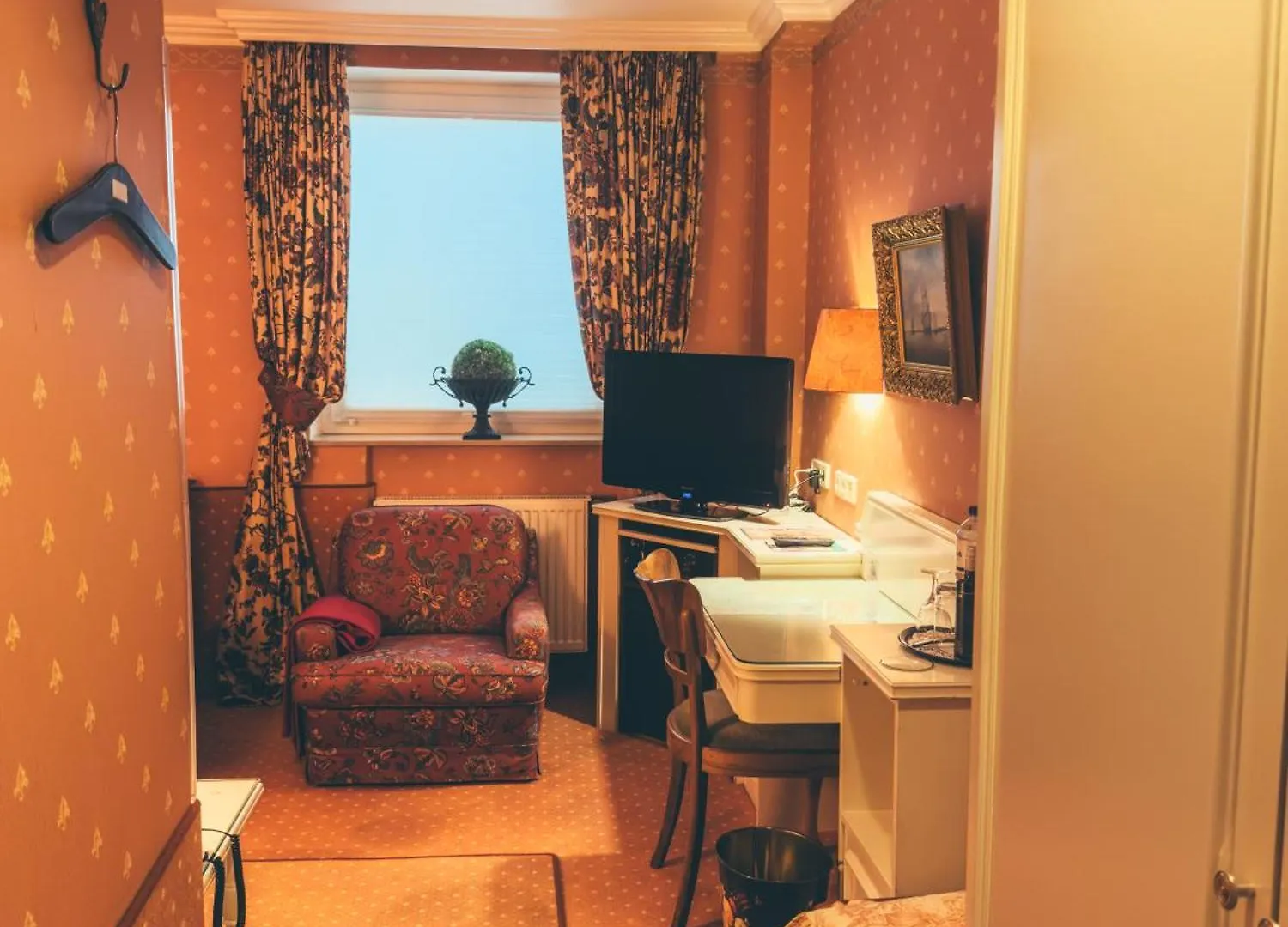 ***  Hotel Mittelweg Hamburgo Alemania